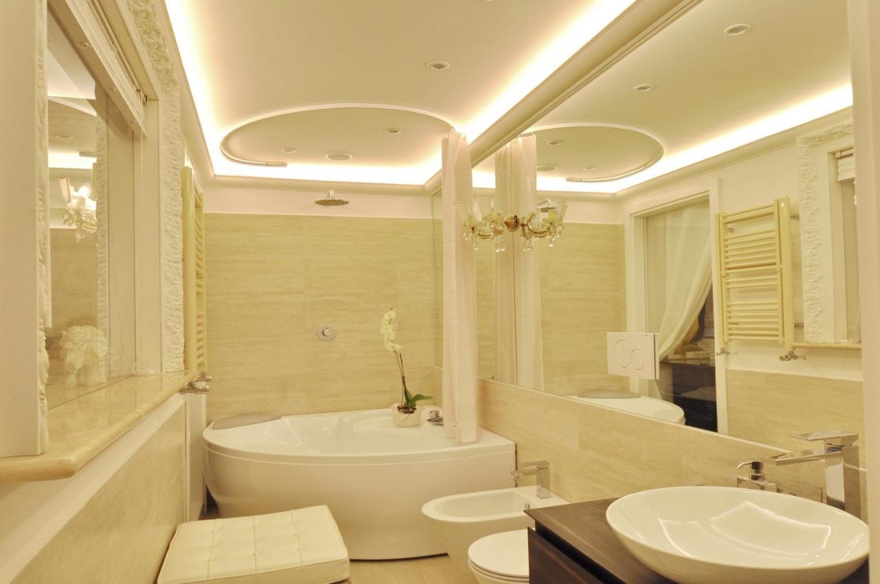 The Right Place 4U Roma Savelli Boutique Apartment Εξωτερικό φωτογραφία